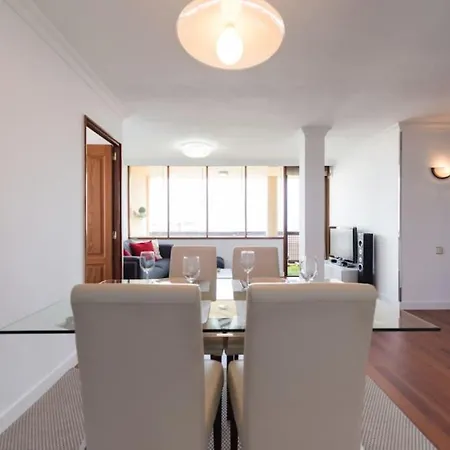 Stunning Terrace & Views Apartment *